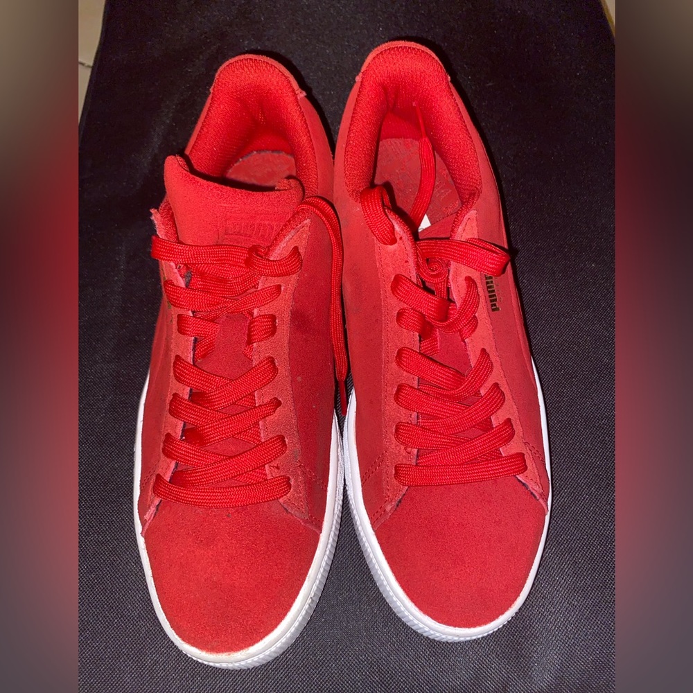 Kids Puma shoes